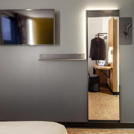 Hotel Aeroport Arenas