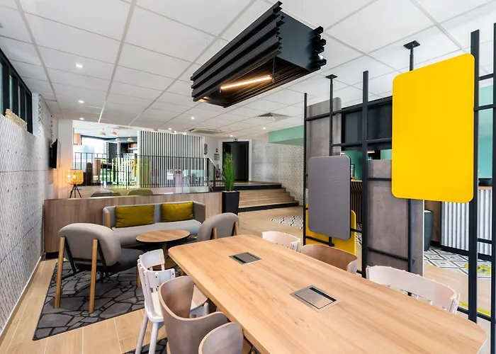 Hotel Aeroport Arenas