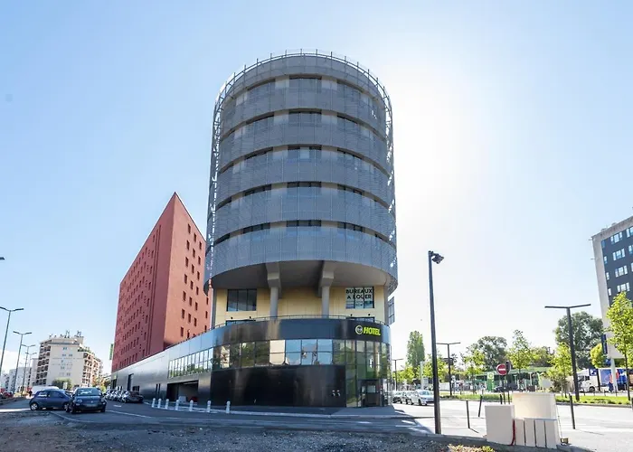 Aeroport Arenas 3*
