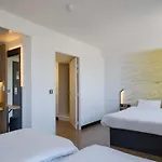 Hotel Aeroport Arenas 3*