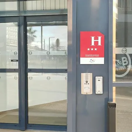 Aéroport Arenas Hotel 3*