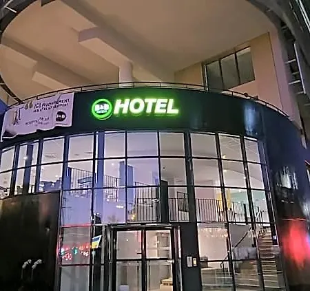 Aeroport Arenas Hotel