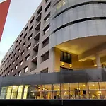 Ξενοδοχείο Aeroport Arenas 3*