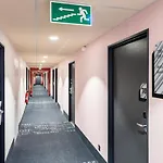 Aeroport Arenas